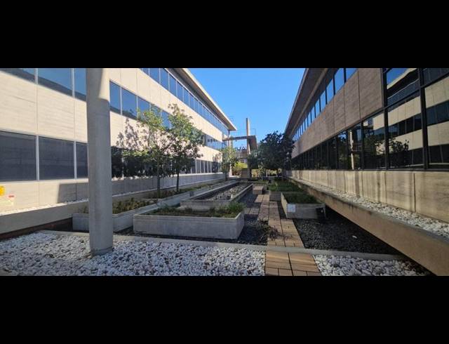 BUSINESS PROPERTY TO RENT IN WATERFALL